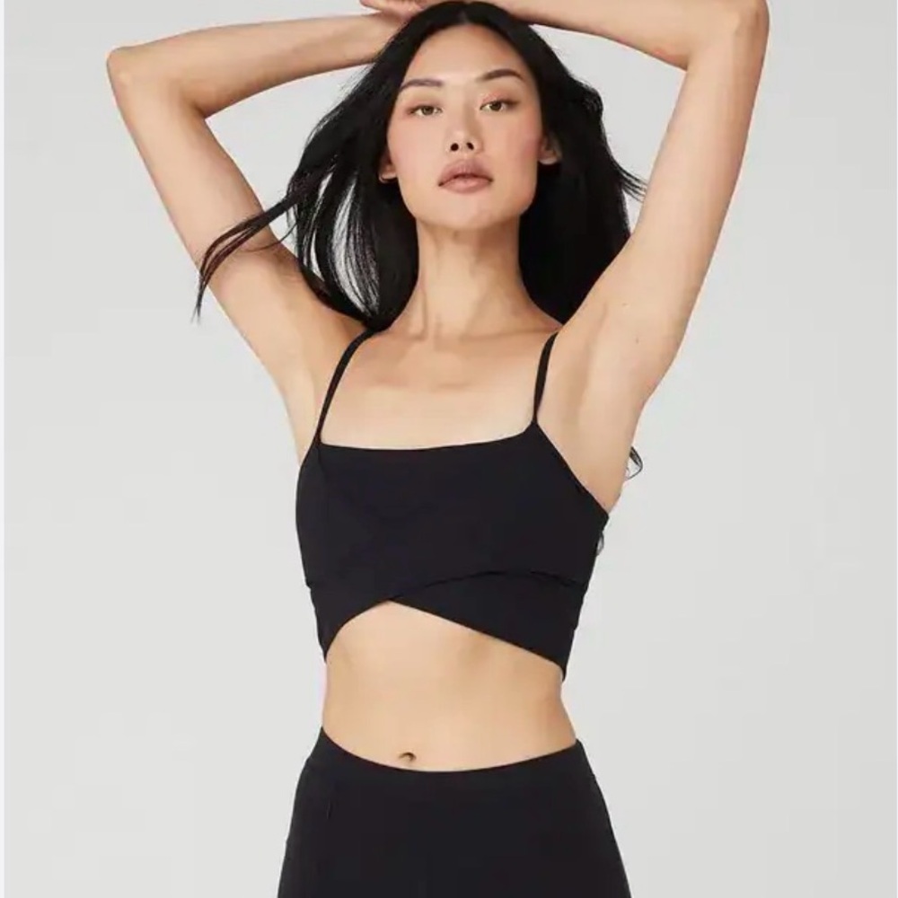 Alo Yoga Airbrush Enso Bra in Black - S